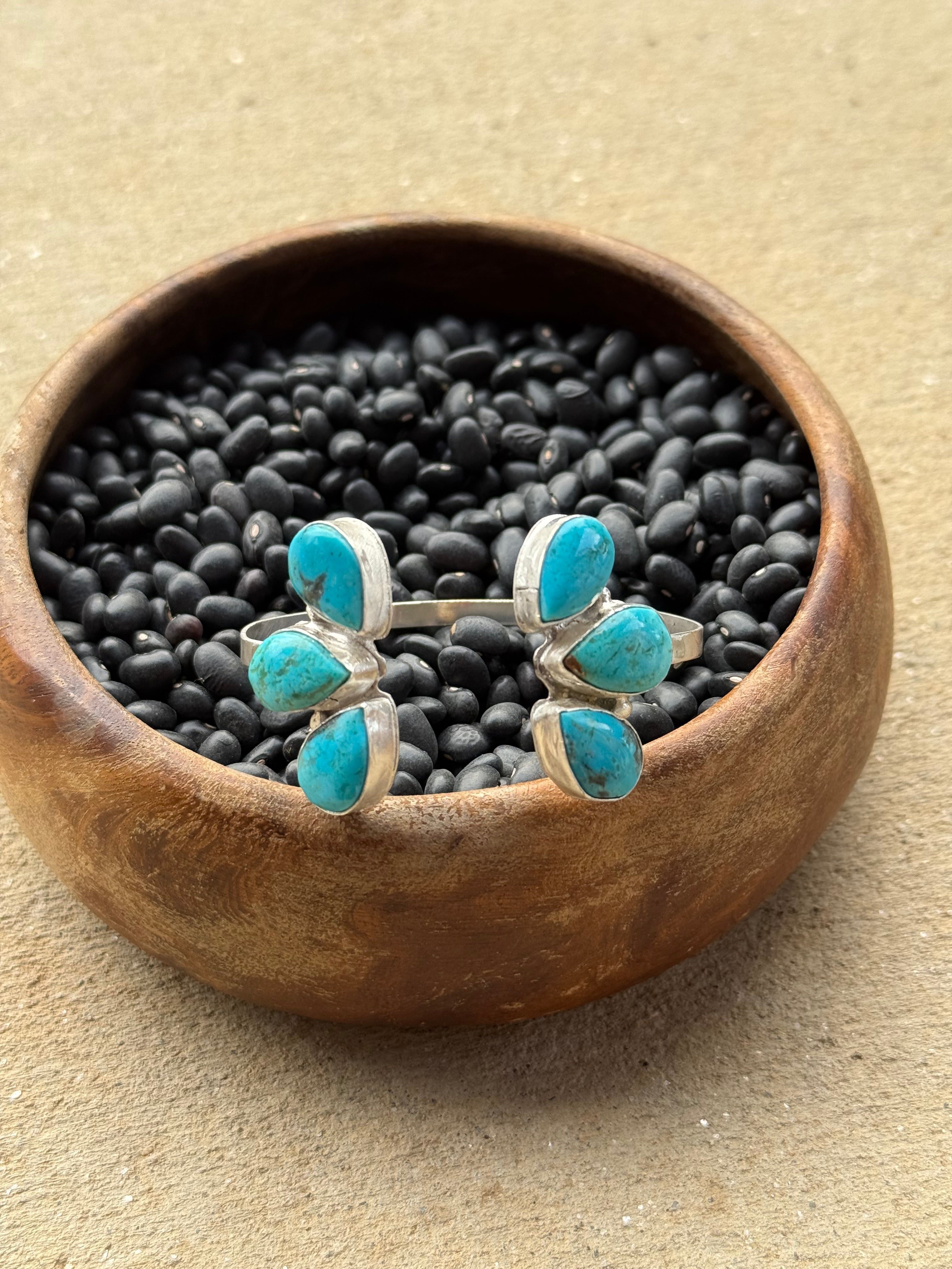 Kingman cluster cuff